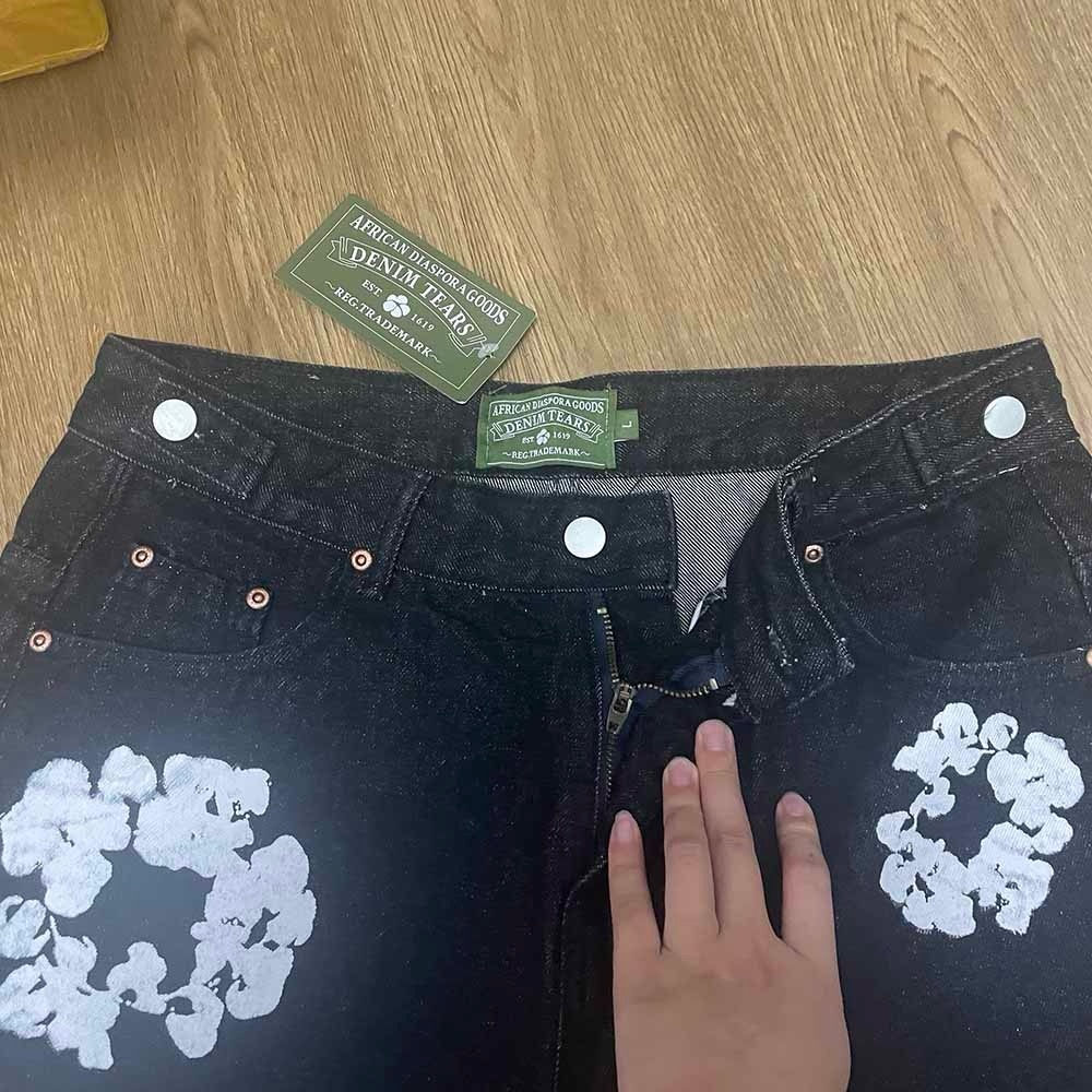 Denim Tears Washed The Cotton Wreath Denim Shorts Black - Picture 4 of 6